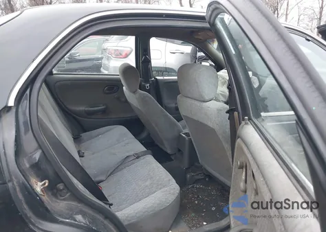 2002 Suzuki Esteem Gl/Glx z USA, uszkodzony, nr VIN JS2GB41S525403158